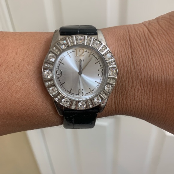 GUESS Crystal Swarovski Interchangeable U95137L1 - Picture 6 of 12